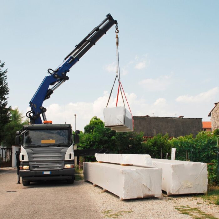 Crane truck